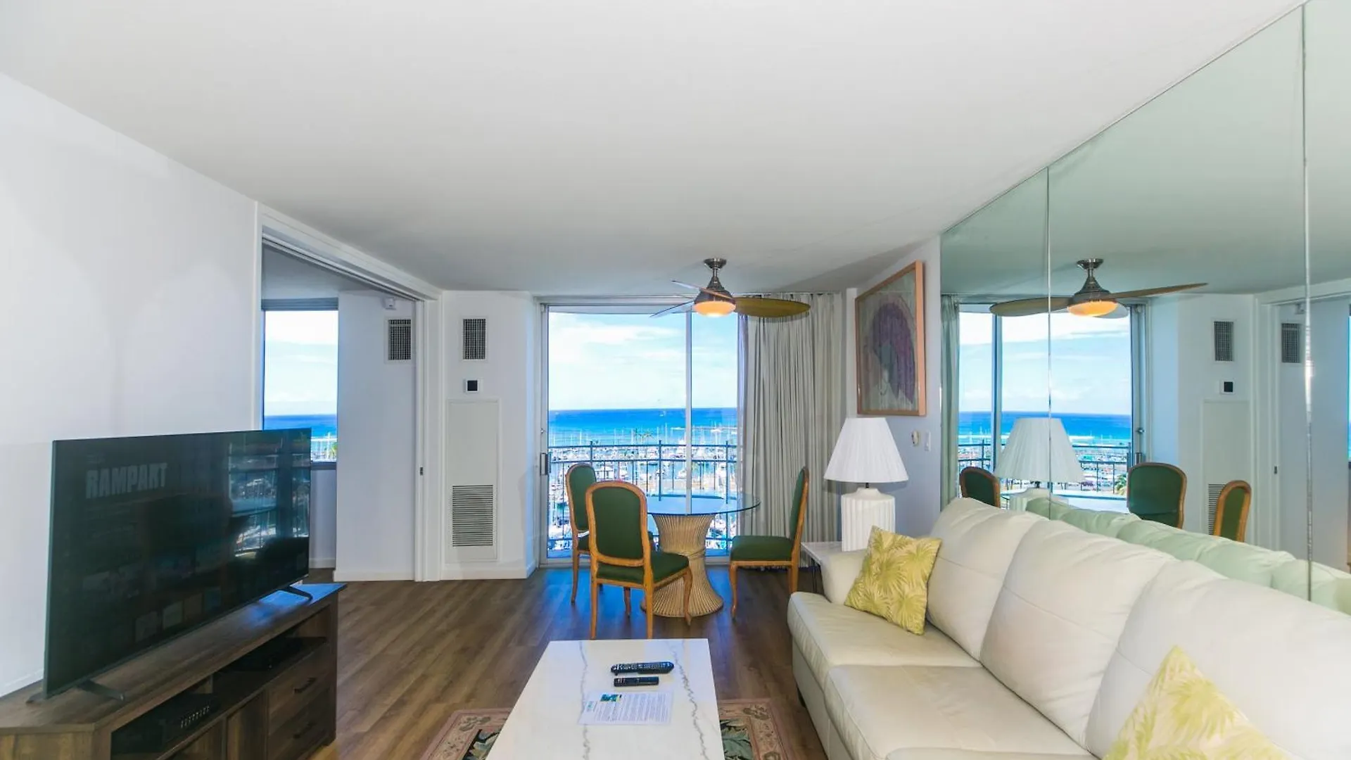 Ilikai Marina 1094 Yacht Harbor View 1Br Apartment Honolulu 0*,  United States